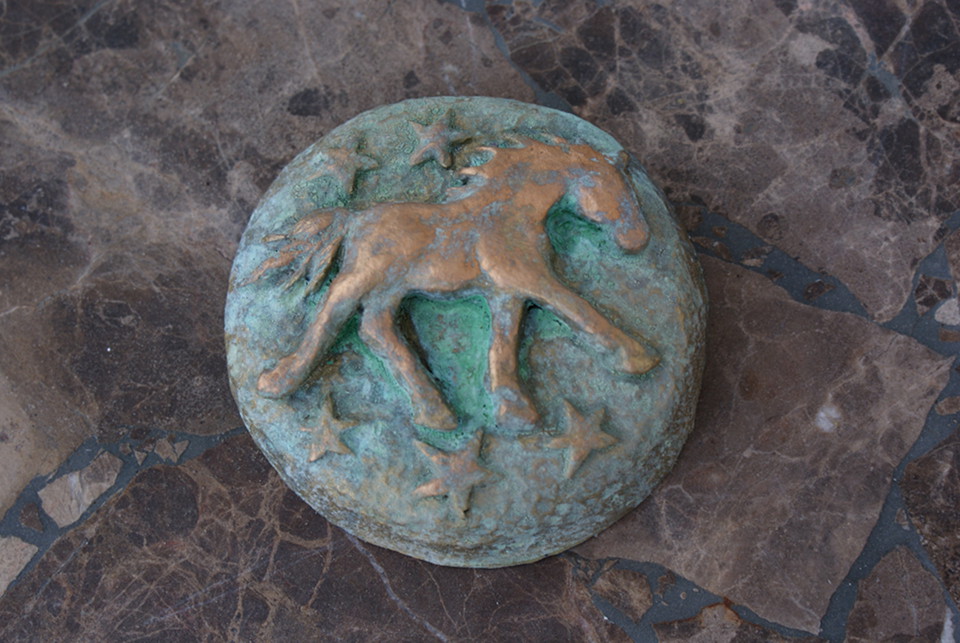Horse Medallion with Brass/Green Patina Finish